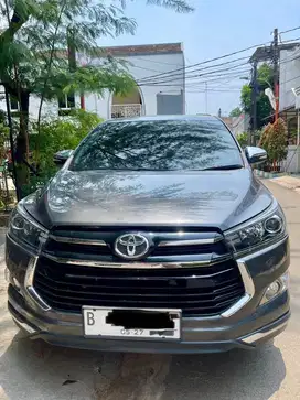Innova Venturer Diesel 2.4 Q A/T