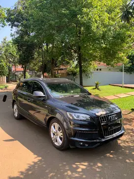 Audi Q7 2011 Bensin