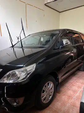 Toyota Kijang Innova 2012 Bensin