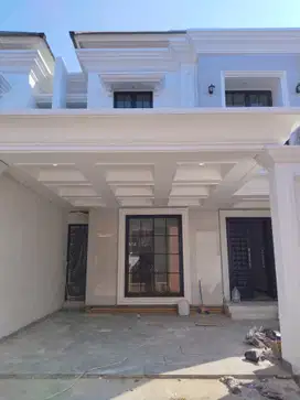 Rumah mewah banget 2 lt di cibubur dkt tol