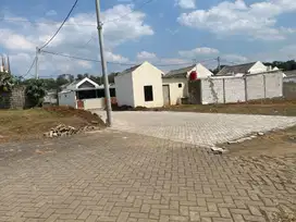 Tanah Hanya 8 menit Pintu Tol Swojajar Malang