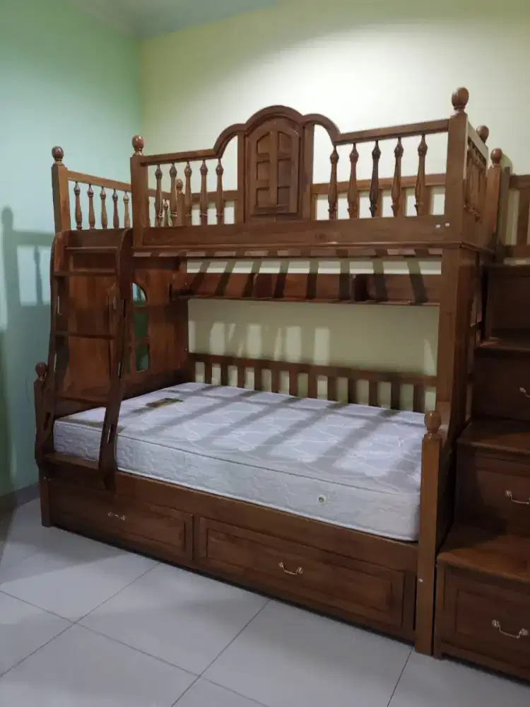 BUNKED BED TEMPAT TIDUR TINGKAT