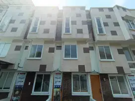 Rumah Minimalis Komp Puri Kemang Cilandak Jakarta Selatan