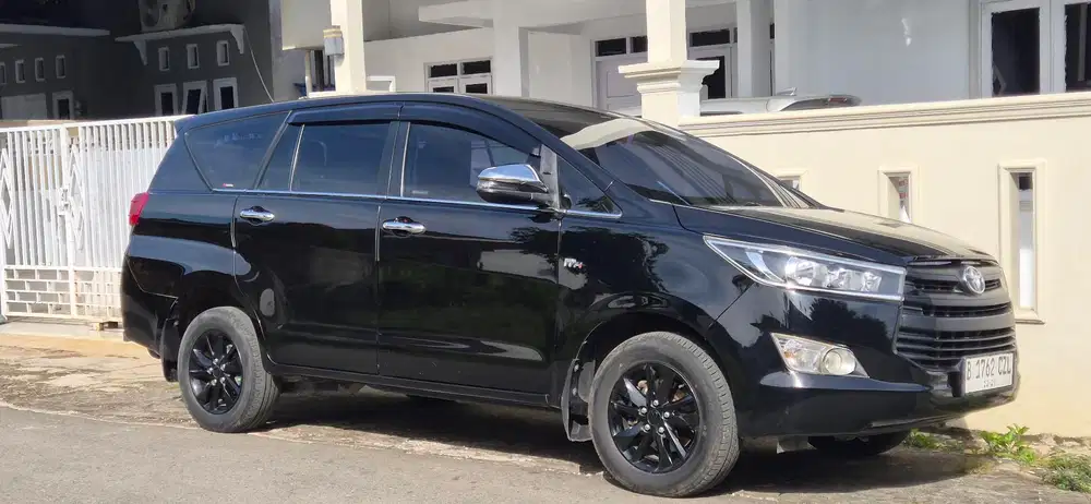 (Turun harga) Kijang Innova Reborn 2019 Bensin