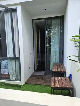 Apartemen rosebay di graha family surabaya barat full furnished