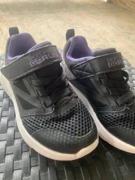 Sepatu Anak Skechers - Preloved - Ori
