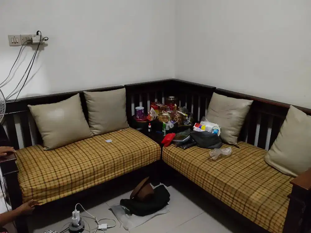 jual sofa L minimalis dan meja nya