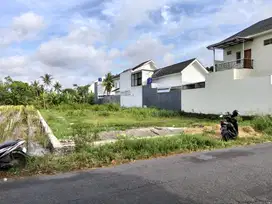 DIJUAL! Tanah IDEAL HADAP TIMUR Luas 762m2 Kaliurang KM 10 Ngalangan