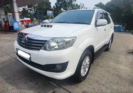 Toyota Fortuner G VNT TURBO A/T 2012