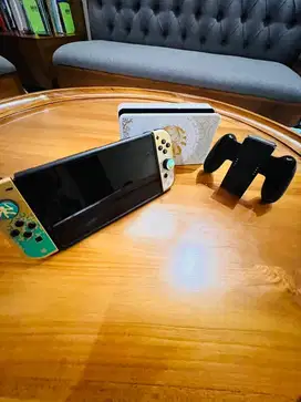 Nintendo Switch OLED Legend of Zelda LIMITED EDITION