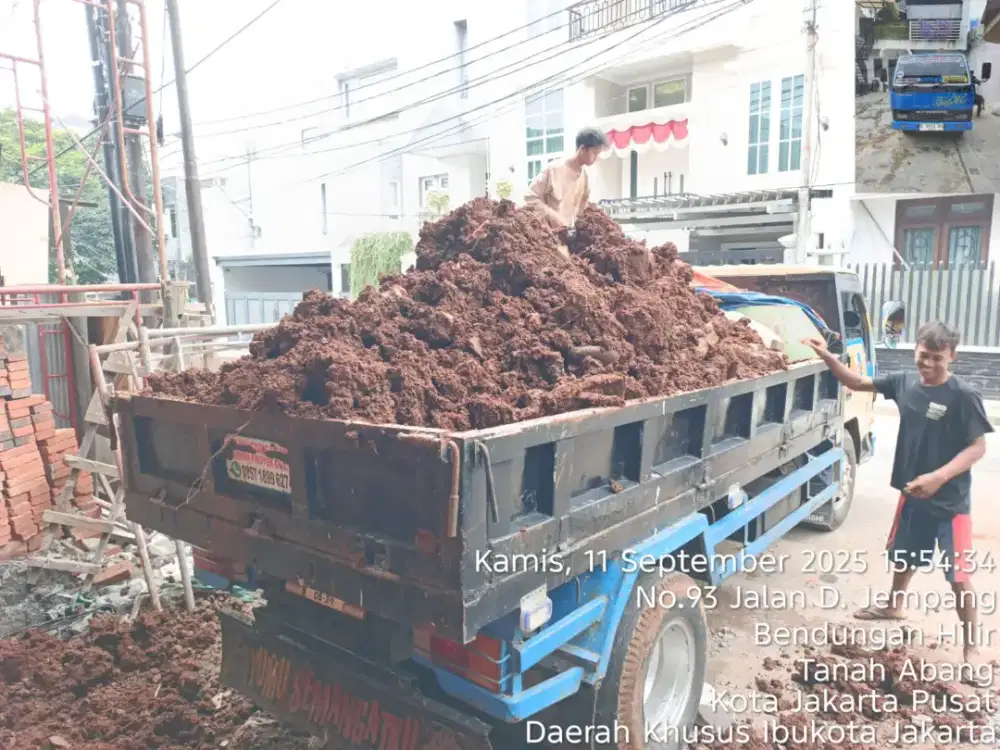 Jasa buang puing tanah