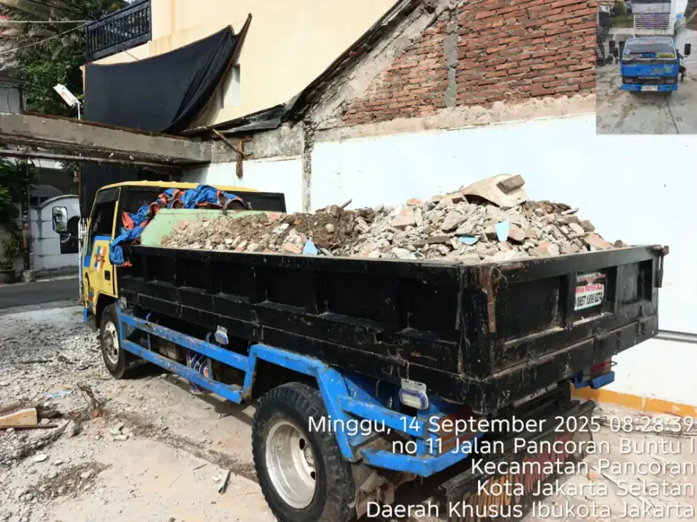 Jasa buang puing dan buang sampah