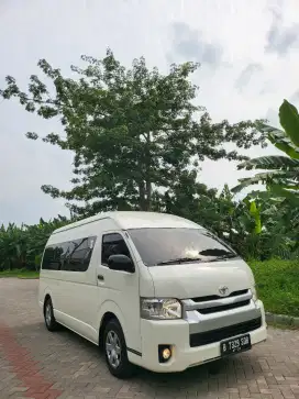 [Gress Mobil Kutisari]Toyota Hiace Commuter Diesel manual Tahun 2020