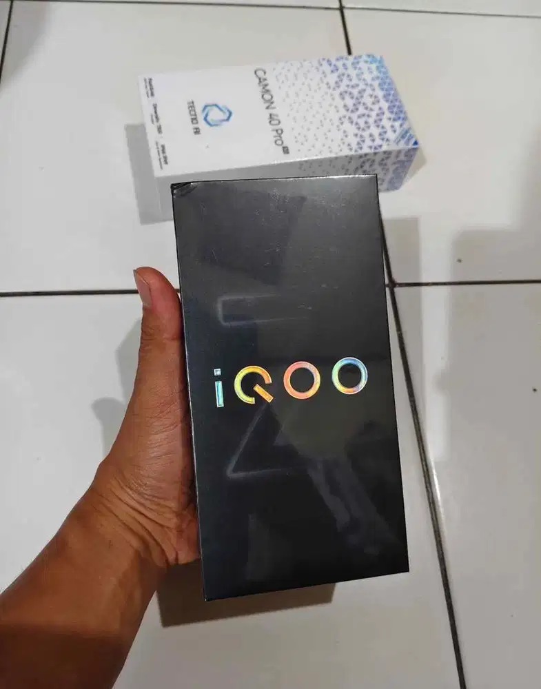 Iqoo z10 12/512gb Baru Segel no aktivasi