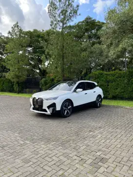 BMW iX xDrive 4.0 Sport 2023