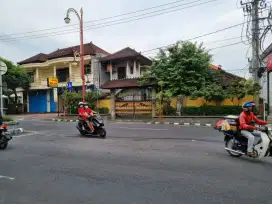 Dijual cepat rumah lokasi strategis dekat RS sanjiwani gianyar