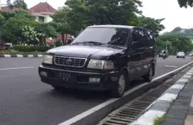 Toyota Kijang LGX 1.8 2002