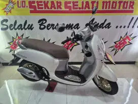 Scoopy prestige 21 keyless super