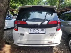 Sigra R at 2020