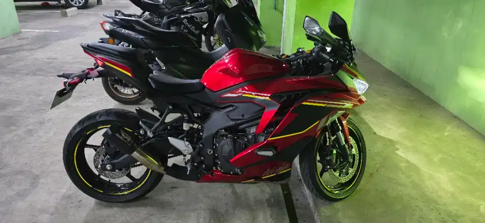 Zx25r Abs merah. Good condition, simpenan.