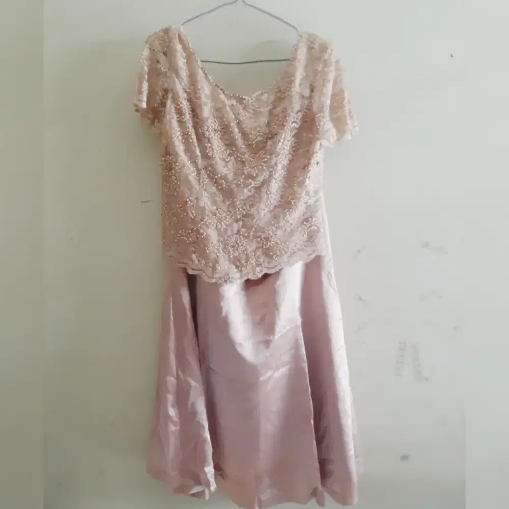 Dress pengapit kondangan  simpel