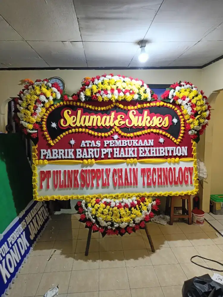 Karangan bunga papan