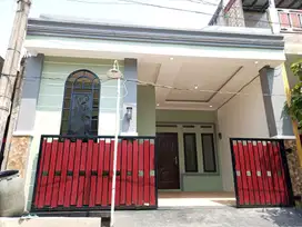 JUAL RUMAH BAGUS BANGUNAN BARU DI GRAMAPURI,AKSES MASUK 2 MOBIL