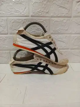 Onitsuka Tiger Mexico 66 slip on white black orange size 40,5 (25,5cm)
