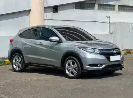 DP 10jt HR-V E cvt 2017 hrv matic honda 1.5 siap tt gan