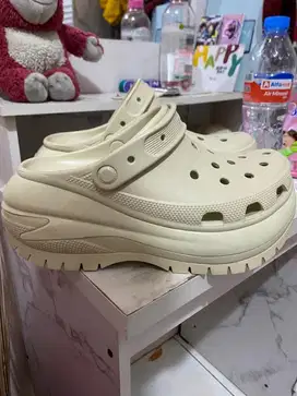crocs mega crush unisex clog