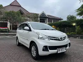 Daihatsu Xenia 1.3 R Deluxe manual 2014