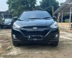 Hyundai Tucson 2011 AT
