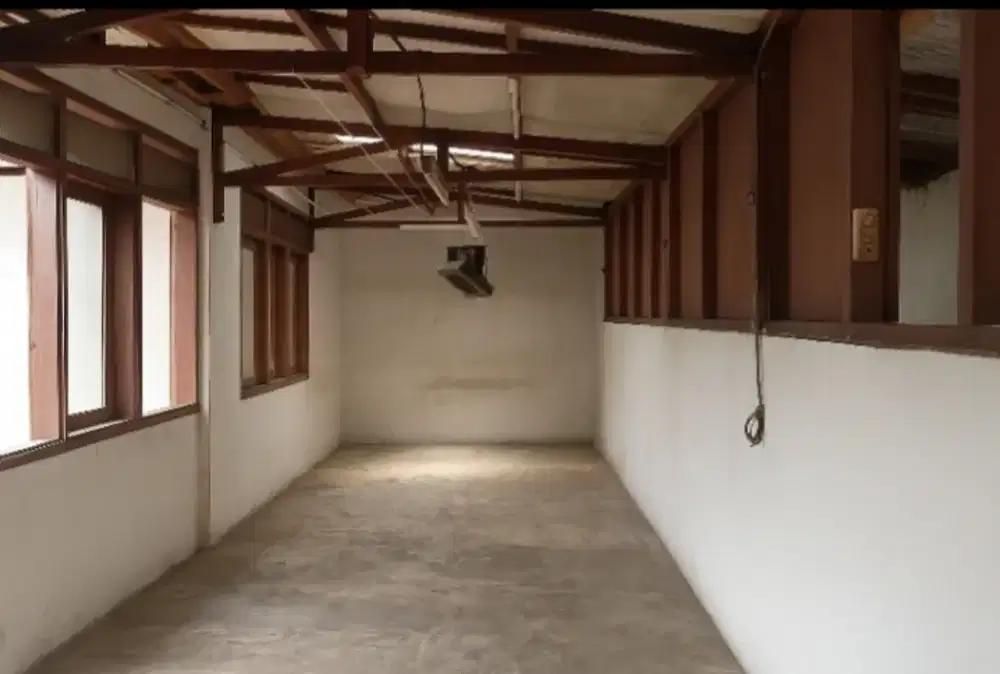 Disewakan Rumah bisa usaha produksi