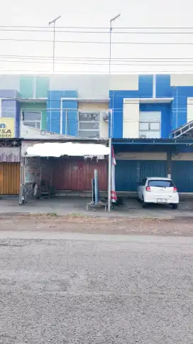 Ruko 2 lantai / toko