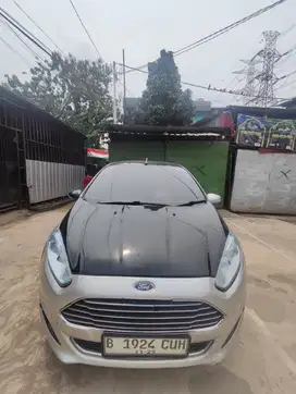 Dijual Ford Fiesta 2014
