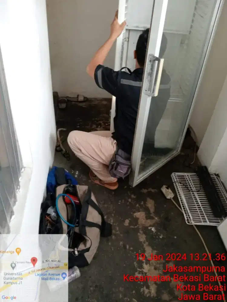 Servis kulkas,Ac,Mesin cuci dll.Bergaransi