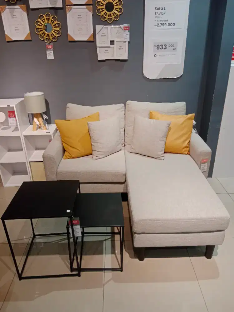 Sofa tipe L minimalis