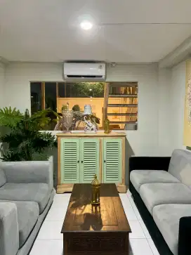DISEWAKAN CEPAT TEMPAT USAHA LOKASI SANGAT STRATEGIS