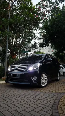 Toyota Alphard 2012 Bensin
