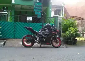 Yamaha R25 2014