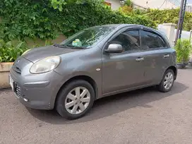 Nissan March 2012 Bensin