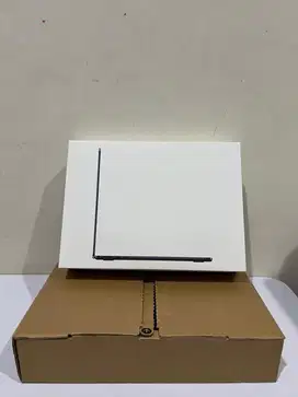 Macbook Air M4 13inch 16/512 Midnight iBox BNIB