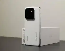 Xiaomi 15 12/512Gb