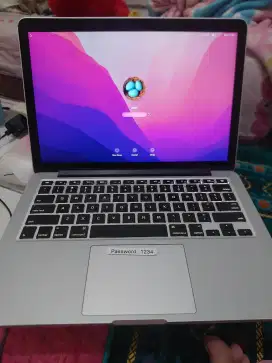 Macbook pro retina 2015 core i5 8GB/256GB