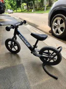Strider Bike 12 Sport Black