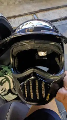 Helm Cakil HBC, kondisi seperti difoto