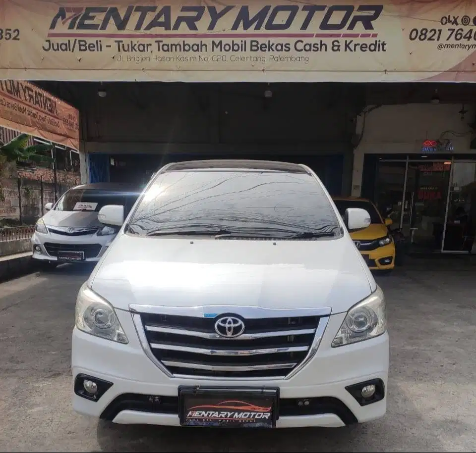 Innova Terawat Diesel Automatic Putih KM Asli Rendah Baru Termurah