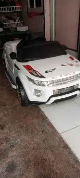 Mobil mobil an aki anak