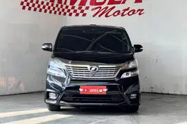 Toyota Vellfire 2.4 AT 2009