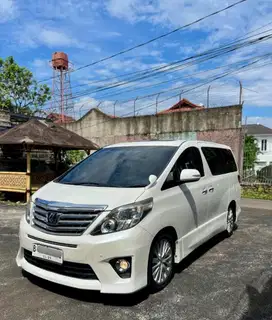 Toyota alphard sc als 2.4 at premiumsound